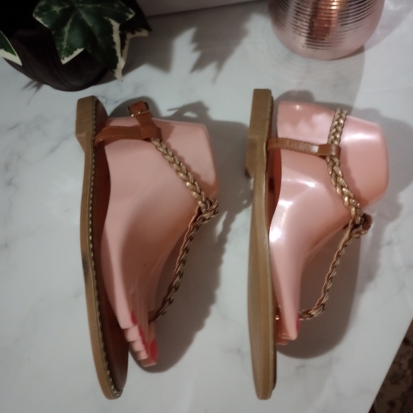 Sandals shoes for women size 7.5 - Picture 3 of 5